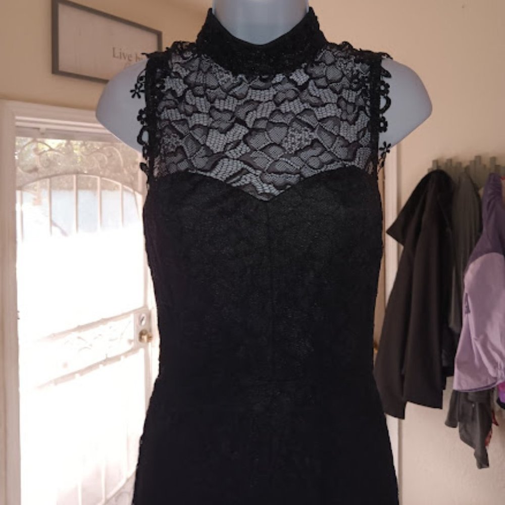 Black Sleeveless Sexy Lace Jumpsuit, size small